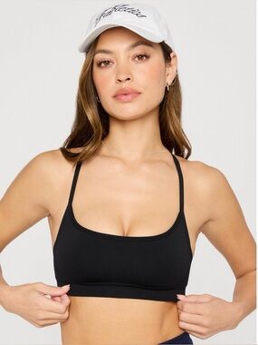 Fabletics Black Scoop Sports Bralette